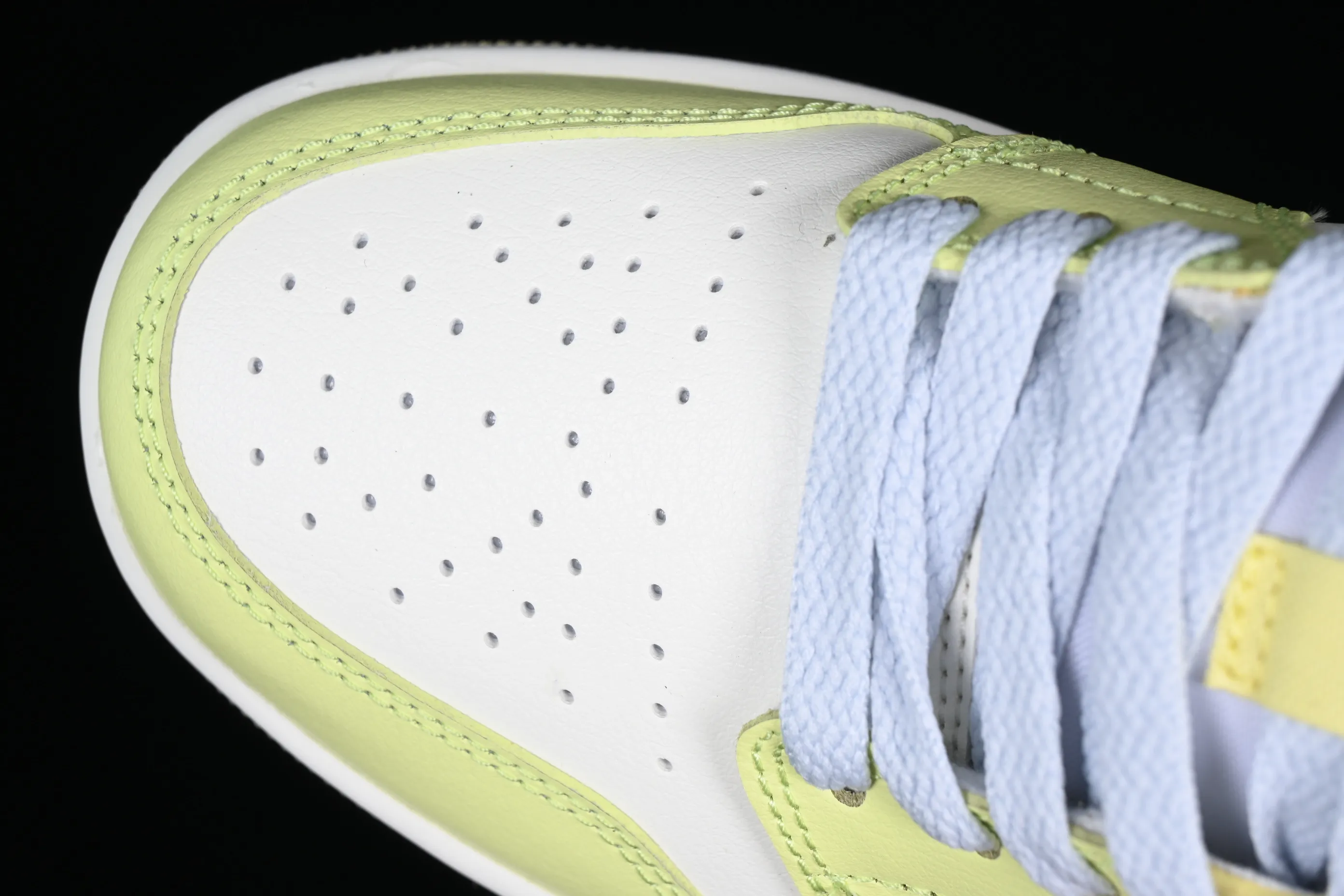 All categories Air Jordan Jordan series basketball shoes Air Jordan 1 Low G version pure original Air Jordan 1 Low AJ1 Joe 1 fresh white and green cultural low-top basketball shoes FD9906-131
